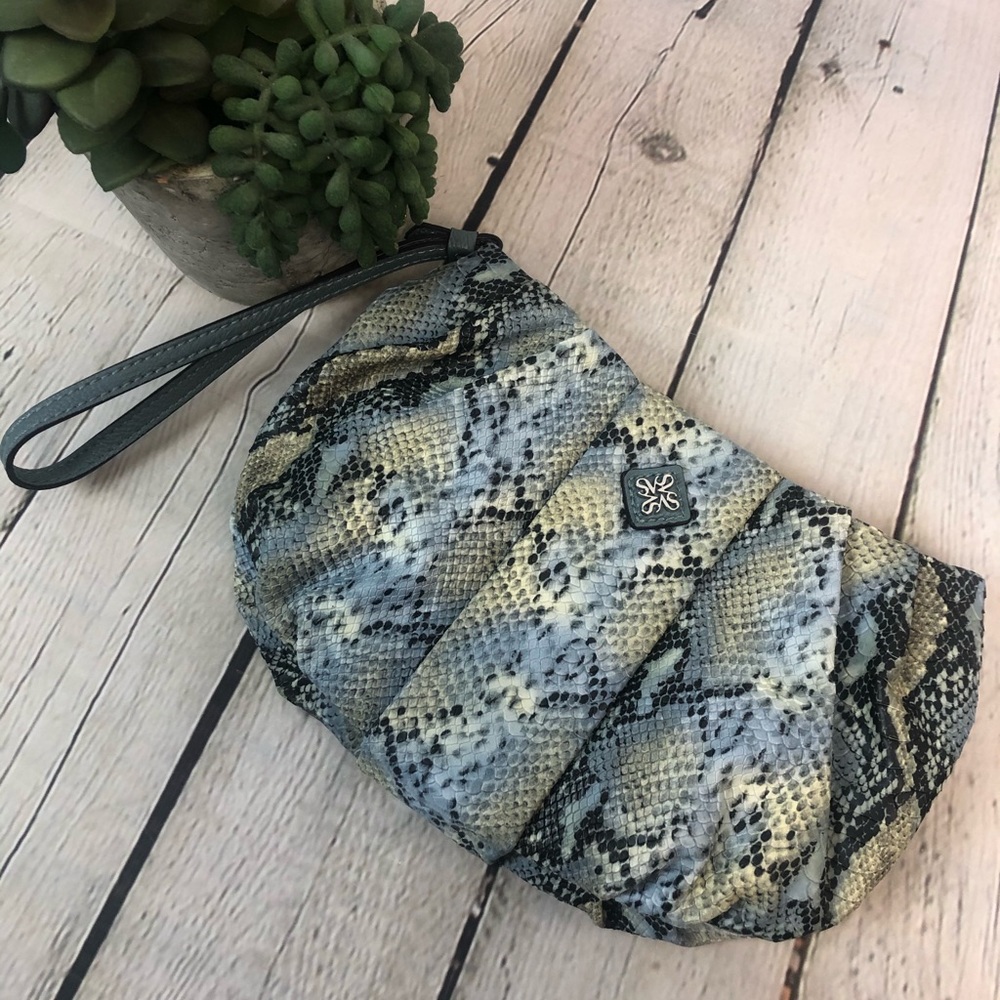 Simply Vera Vera Wang Wristlet Blue Clutch